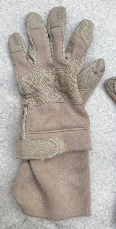 画像9: 米軍実物 海兵隊 FROG MAX GRIP タクティカル シューティング グローブ　TAN　M (9)