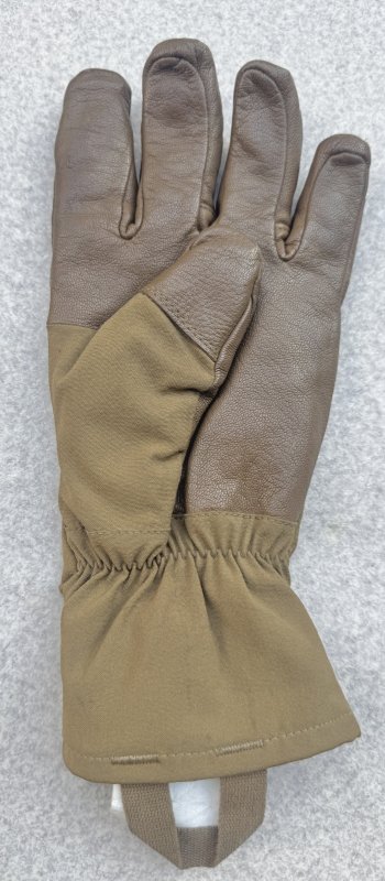 画像6: 米軍実物　ORアウトドアリサーチ   GLOVE,INTERMEDIATE COLD WEATHER MEDIUM (6)