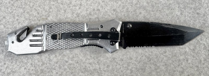 画像2: 米軍放出品 Smith&Wesson ExtremeOPS SWFR2S 折りたたみナイフ フォールディングナイフ (2)