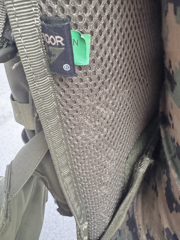 画像8: 米軍放出品 CONDOR Modular Operator Plate Carrier Gen II  (8)
