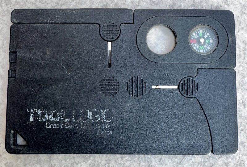画像2: 米軍放出品　TOOL LOGIC THE CREDIT CARD COMPANION  (2)