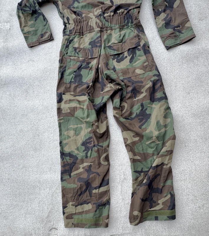 画像5: 米軍実物 迷彩　ウッドランド　メカニックカバーオール　M (5)