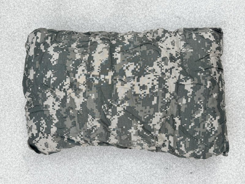 画像1: 米軍放出品 ACU PILLOW ピロー クッション (1)