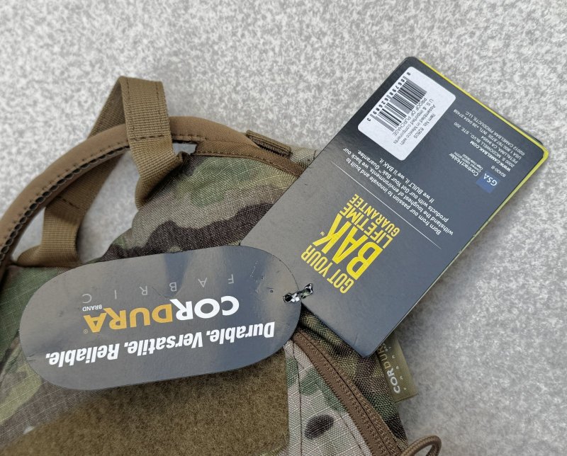 画像9: 米軍放出品 CAMELBAK キャメルバック    3L ハイドレーション システム マルチカム (9)