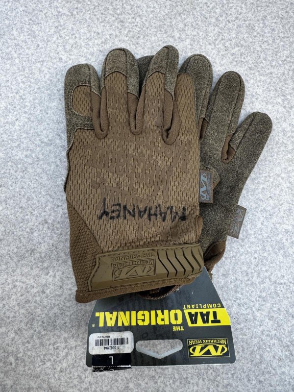 画像1: 米軍放出品　メカニクス MECHANIX  M-PACTグローブ　 MEDIUM　 (1)