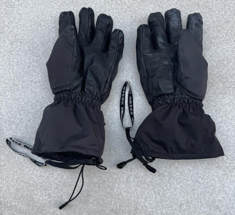 画像2: 米軍放出品  防寒 OYUKI GORE-TEX（ゴアテックス）スノーグローブ 防寒 M (2)