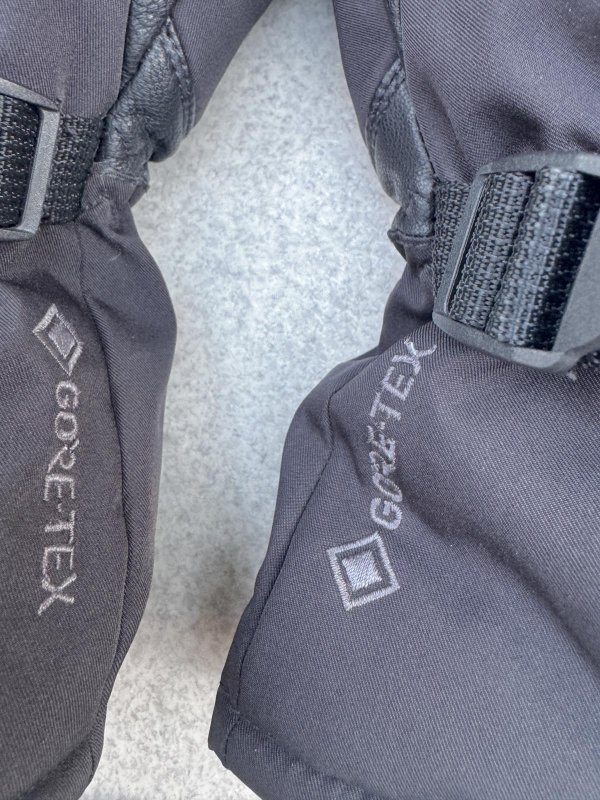 画像9: 米軍放出品  防寒 OYUKI GORE-TEX（ゴアテックス）スノーグローブ 防寒 M (9)