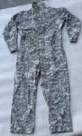 画像1: 米軍実物 ACU カバーオール　X-LARGE  (1)