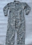 画像2: 米軍実物 ACU カバーオール　X-LARGE  (2)