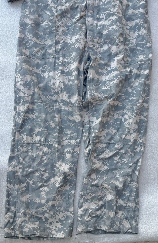 画像5: 米軍実物 ACU カバーオール　X-LARGE  (5)