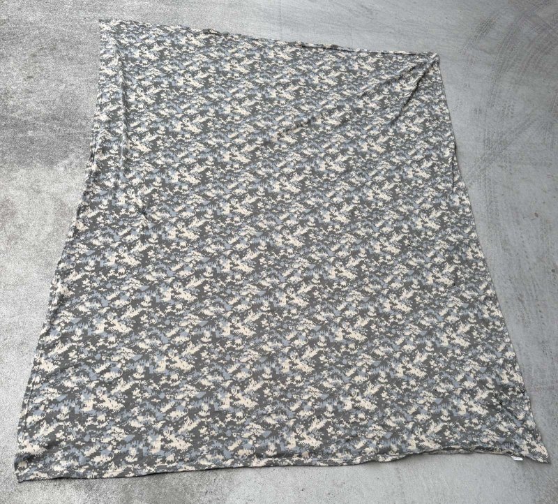 画像1: 米軍放出品 ACU ブランケット / マルチカバー (1)