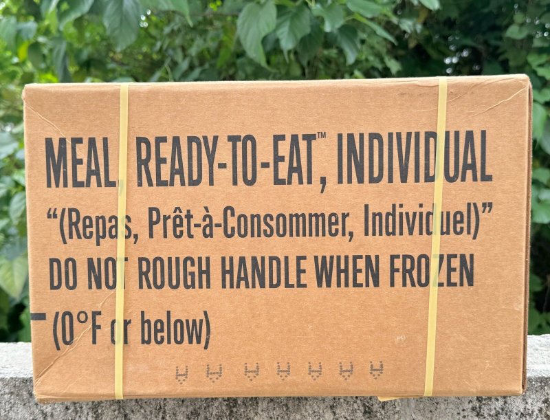 画像1: 米軍実物 ワーニック社 MREレーション/戦闘食 MENU-A 12個セット 2023年3月検品 (1)