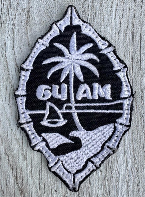 画像1: 米軍放出品  GUAM グアム ワッペン (1)