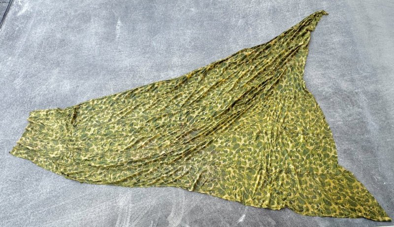 画像1: 米軍実物 パラシュート生地　ダックハンターカモ　60年代    (1)