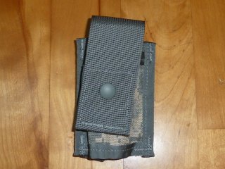 海兵隊放出品 TAC SHIELD UNIVERSAL RIFLE Mag pouch ポーチ／マガジン