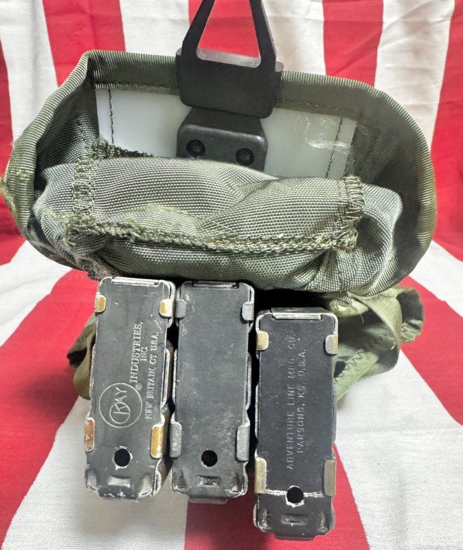 画像7: 米軍実物 M16 30連 マガジンポーチ (7)