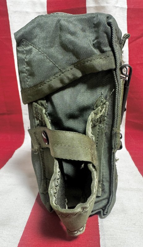 画像2: 米軍実物 M16 30連 マガジンポーチ (2)