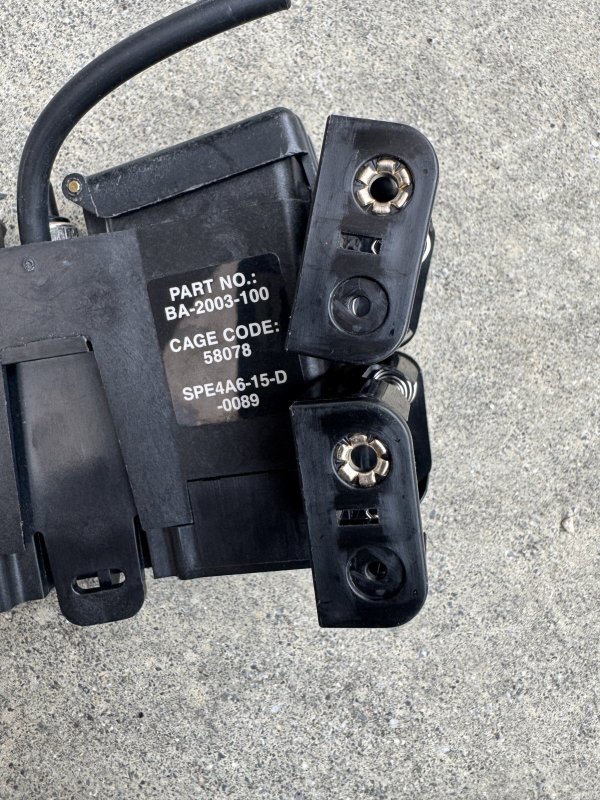 画像9: 米軍実物 ANVIS AVS-6/9 ロープロファイル  バッテリーボックス  (9)