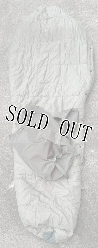 画像1: 米軍実物 モジュラースリーピングバッグ 2点セット (1)