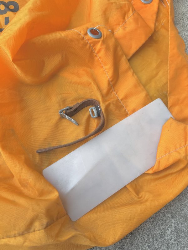 画像7: 米軍実物  1986年代 米軍 航空便 巾着布製大型 オレンジ 8-86 1986年8月 収納 ナイロン キャンバス ヴィンテージ 80年代 (7)