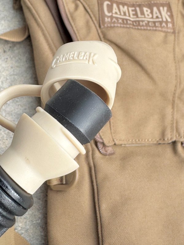 画像6: 米軍放出品 CAMELBAK キャメルバック   MAXIMUM GEAR THERMOBAK 3L ハイドレーションバッグ サーモバック  (6)
