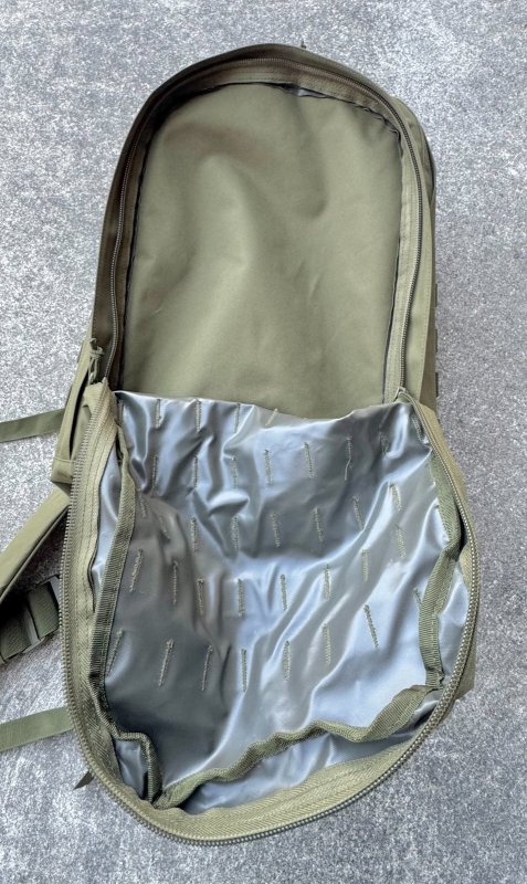 画像11: 米軍放出品 ROTHCO アサルト バックパック  3DAY OD (11)