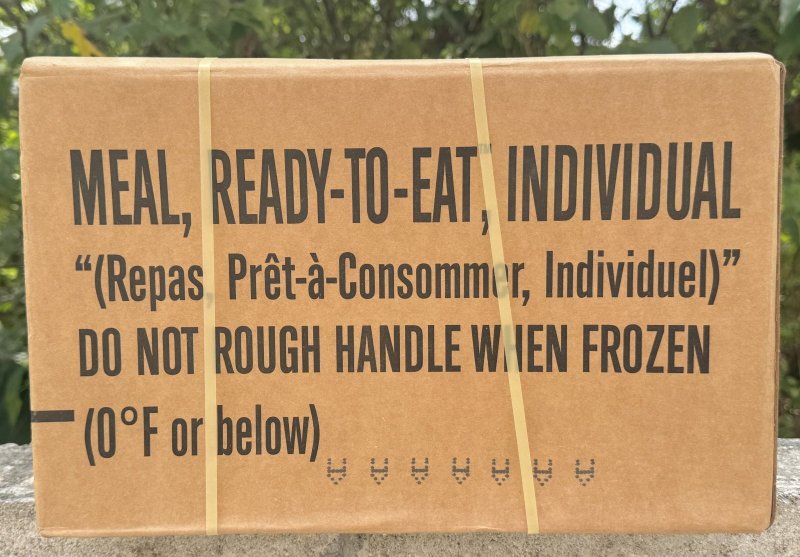 画像1: 米軍実物 ワーニック社 MREレーション/戦闘食 MENU-A 12個セット 2026年1月検品 (1)