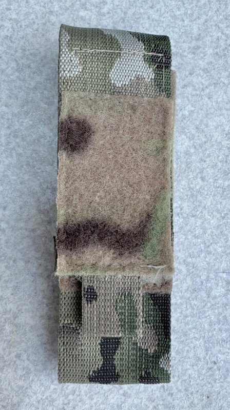 画像1: 米軍実物 タクティカルテーラー ターニケットキャリアー　C-A-T  止血帯ポーチ マルチカム (1)