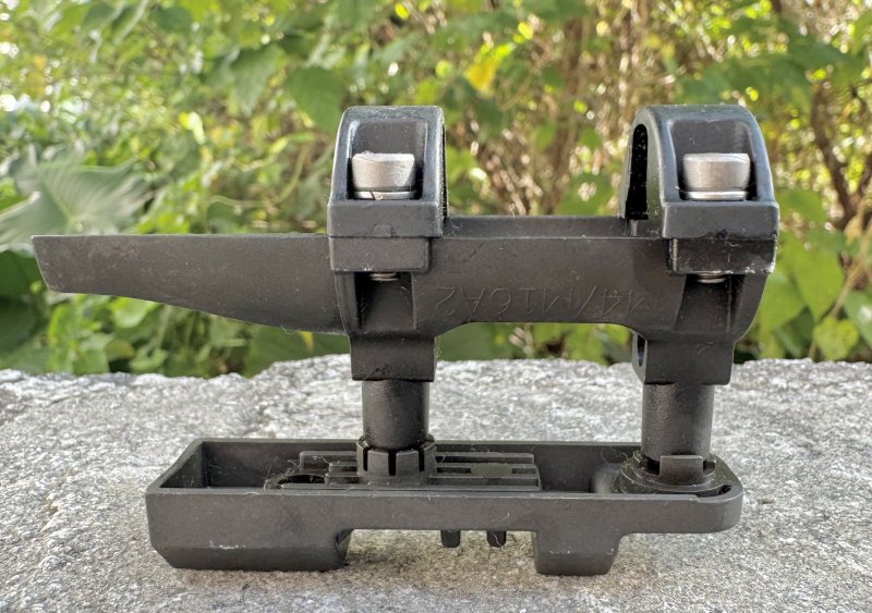 画像3: 米軍実物 INSIGHT TECHNOLOGY M4/M16A2  AN/PAQ-4B. 4C. PEQ-2. 2A バレルマウントアッセンブリー  (3)