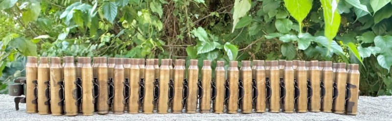 画像4: 米軍実物　薬莢　ダミーカート 50連発 5.56mm　ベルトリンク (4)