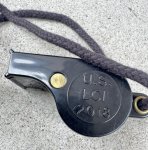画像5: 米軍放出品 ホイッスル OD (5)