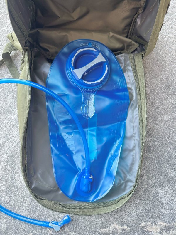 画像12: 米軍放出品 ROTHCO アサルト バックパック  3DAY OD (12)