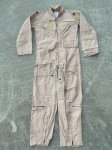 画像4: 米軍実物 CWU27/P　フライトスーツ　タン　38R (4)