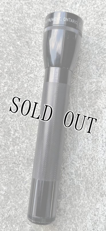 画像1: 米軍放出品 MAG-LITE(マグライト) ML25LT LED フラッシュライト 警棒 懐中電灯   (1)