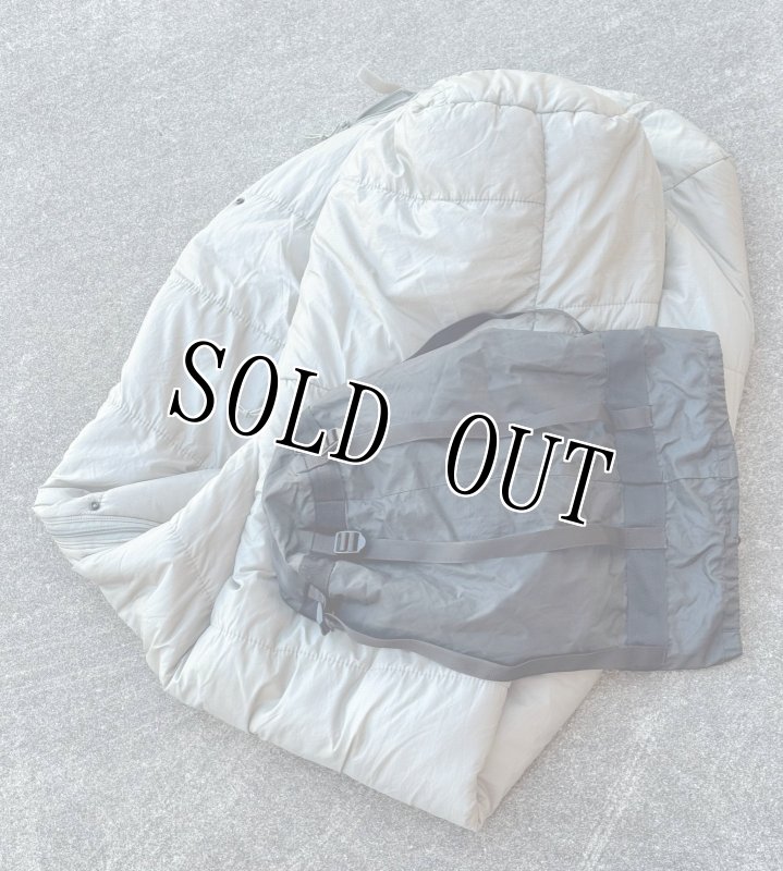 画像1: 米軍実物 モジュラースリーピングバッグ 2点セット (1)