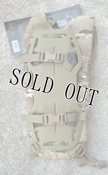 米軍放出品 Aquamira Guardian Tactical ハイドレーション システム