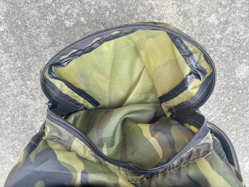 画像9: 米軍放出品 ホールディング スツール コンビネーション＆バックパック ロスコ (9)