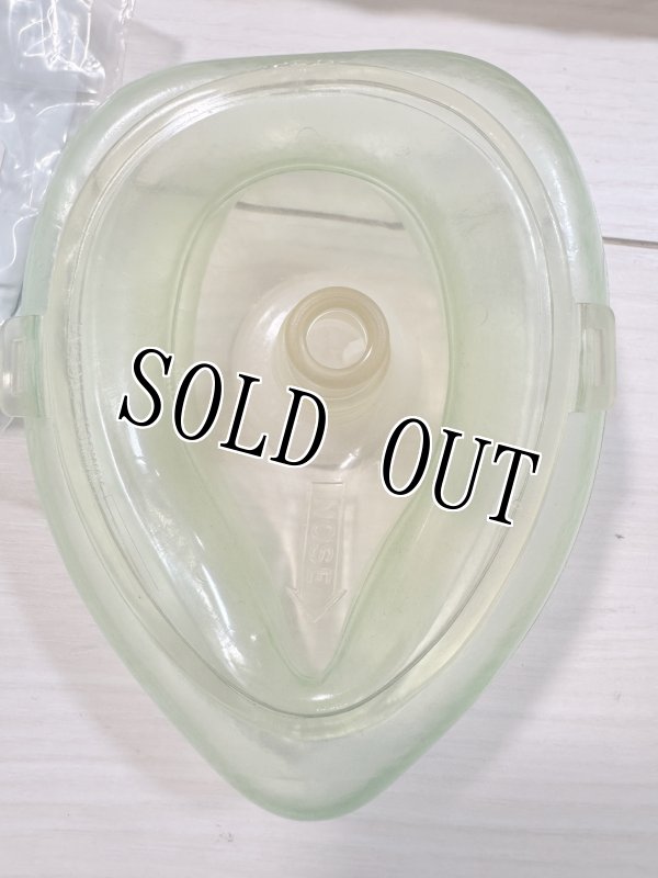 画像4: 米軍実物 Laerdal™ Pocket Mask™  SKU: AE-5000 手動酸素マスク (4)
