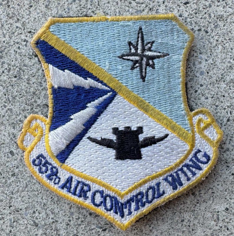 画像1: 米軍実物 552D Air Control Wing.png ワッペン (1)