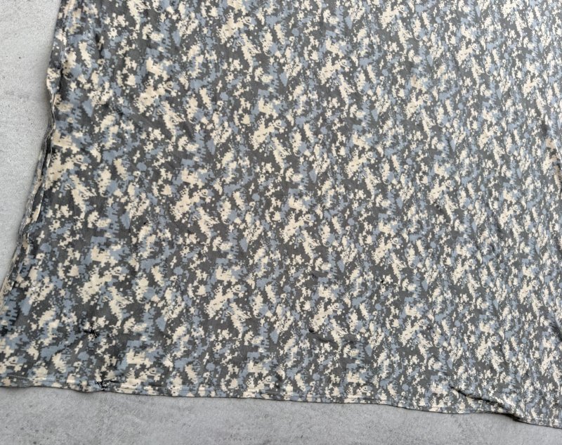 画像2: 米軍放出品 ACU ブランケット / マルチカバー (2)