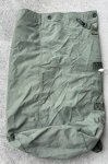 画像2: 米軍実物 ナイロン ダッフルバッグ　SEA BAG (2)