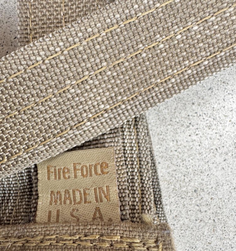 画像2: 米海兵隊放出品 FIRE FORCE社 M16/M4 マガジンポーチ (2)