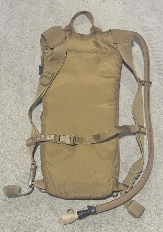 画像2: 米軍放出品 CAMELBAK キャメルバック   MAXIMUM GEAR THERMOBAK 3L ハイドレーションバッグ サーモバック  (2)
