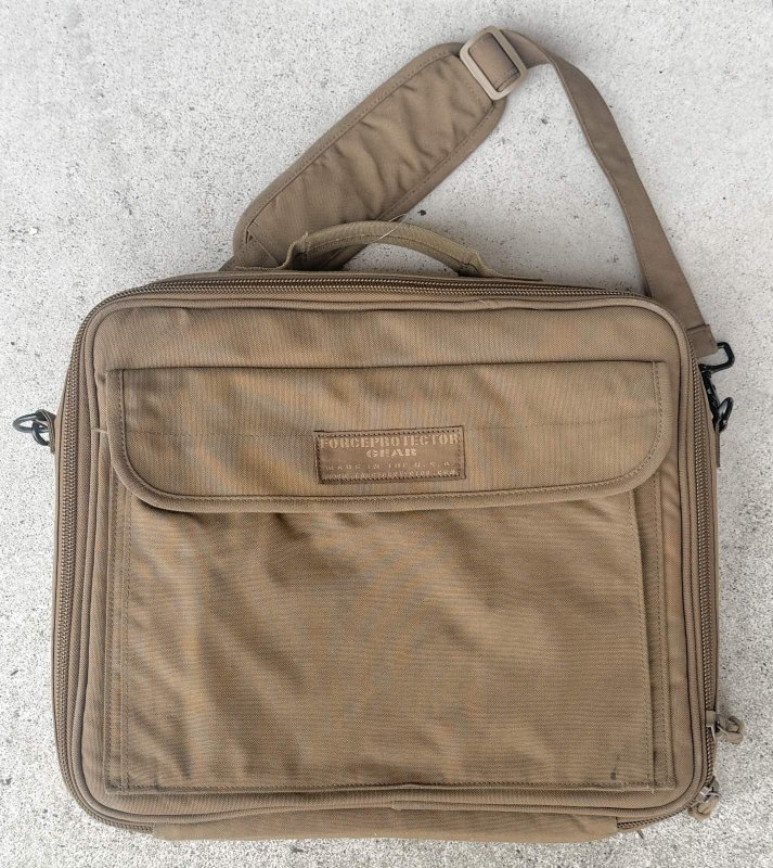 画像1: 海兵隊実物 FORCEPROTECTOR GEAR FOR63 Laptop Briefcase  コンバット ラップトップ ケース (1)