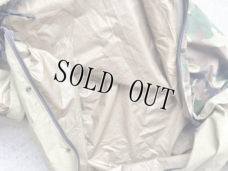 画像4: 米軍実物 スリーピングバッグ ゴアテックスカバー (4)