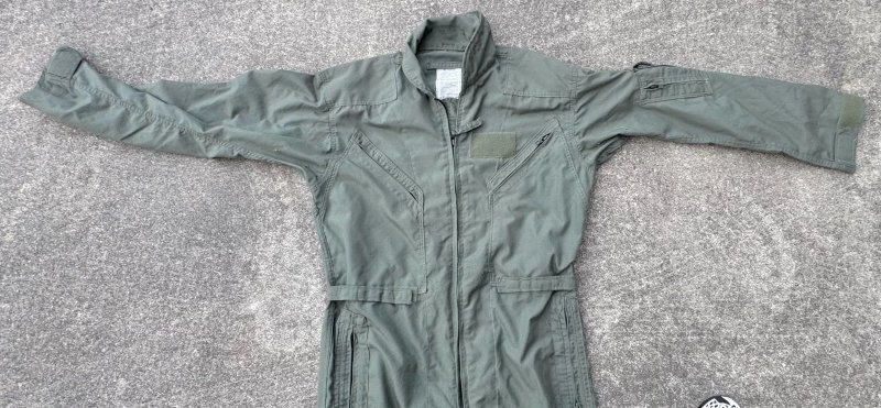 画像2: 米軍実物 CWU27/P　フライトスーツ　42L (2)