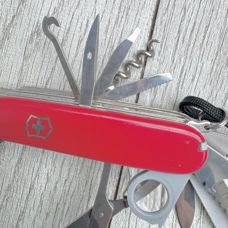 画像9: 米軍放出品 VICTORINOX(ビクトリノックス) マルチツール (9)