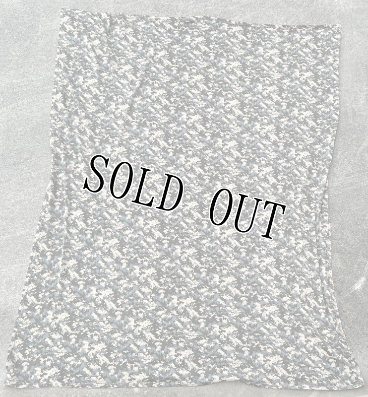 画像1: 米軍放出品 ACU ブランケット / マルチカバー (1)