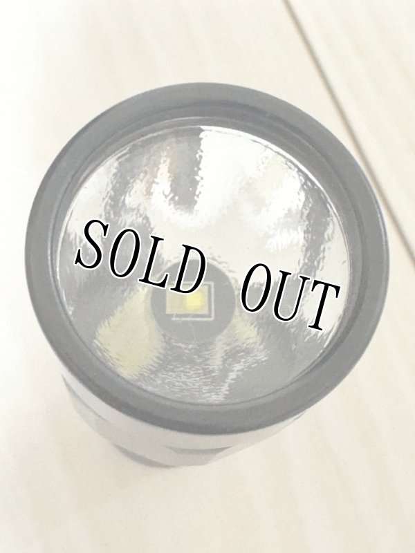 画像9: 米軍実物 PELICAN ペリカン M6 2330 LED フラッシュライト (9)