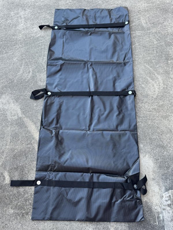 画像2: 米軍実物 未使用品 納体袋 デッドボディバッグ ポリエステル 耐荷重 204kg 担架/寝袋/映画/撮影用 (2)